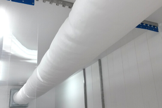 Streifenvorhang PVC - Durchführung Luftsack